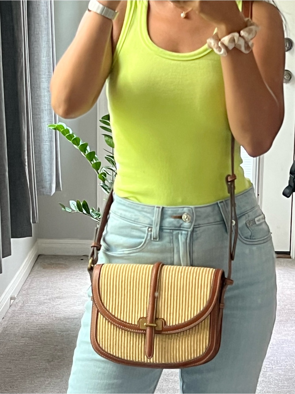 Mango 🤎Tan-Trim Woven Straw Crossbody Bag